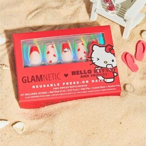 Glamnetic Hello Kitty Short Stiletto Press On Nails